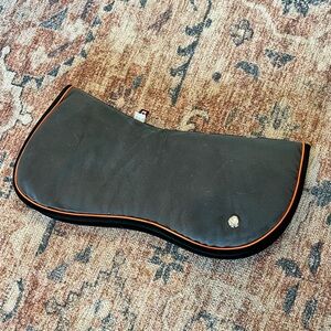 Ogilvy Equestrian memory foam half pad